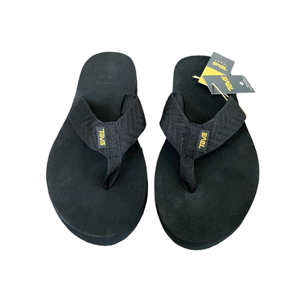 NWT Teva Mush 2 Women’s Black thong flip flop Sandal Size 6 - Picture 2 of 7